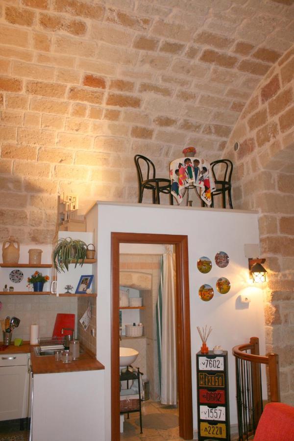 バーリLa Casa Nel Vicoloアパートメント エクステリア 写真