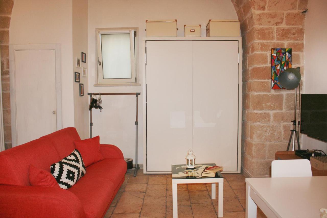 バーリLa Casa Nel Vicoloアパートメント エクステリア 写真